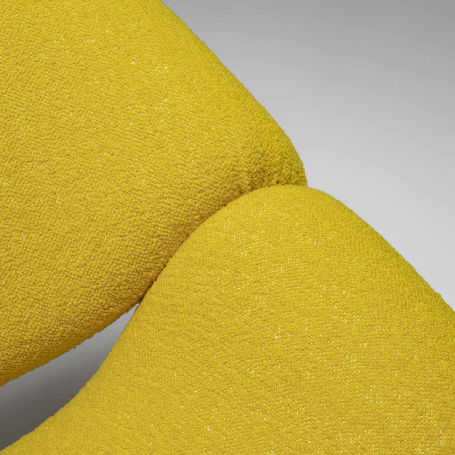 ‘Groovy’ F598 M-Chair in Dedar bouclé